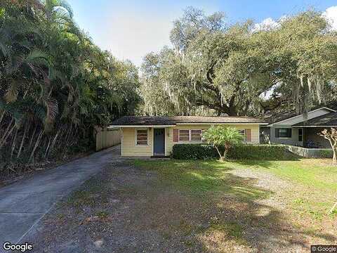 Parkway, Bell, FL 32809