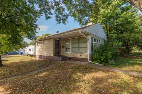 Desnoyer, SAINT PAUL, MN 55104