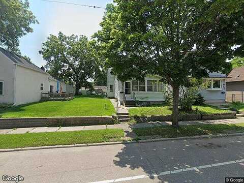 Minnehaha, SAINT PAUL, MN 55103