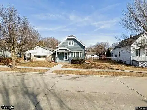 Layton, CUDAHY, WI 53110