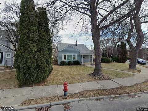 Gauer, MILWAUKEE, WI 53207