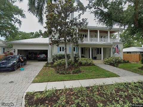 Flores, SARASOTA, FL 34239