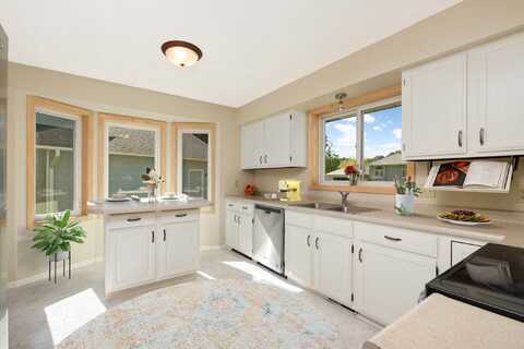 Oakwood, SAINT PAUL, MN 55126