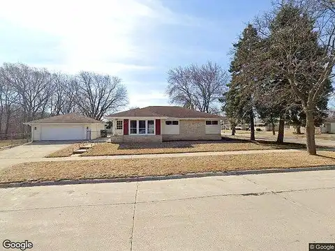 Dale, CUDAHY, WI 53110