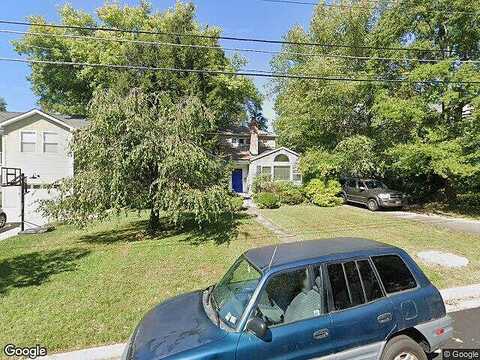 Pine, FALLS CHURCH, VA 22046