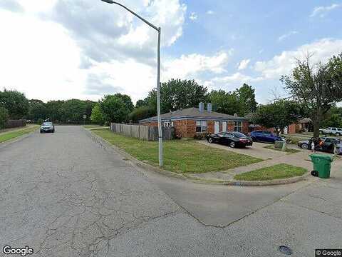 Casie, DENTON, TX 76207