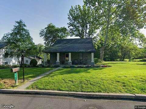 Green, GREEN LANE, PA 18054