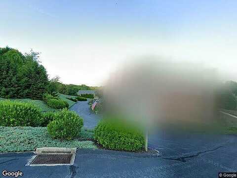 Wyntre Brooke, YORK, PA 17403