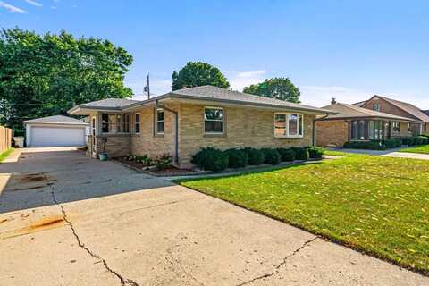 Bottsford, MILWAUKEE, WI 53221