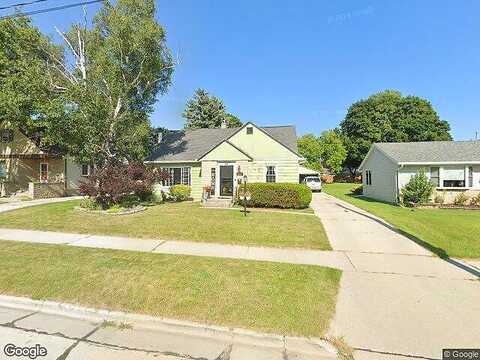 18Th, MANITOWOC, WI 54220