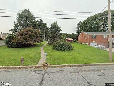 Meade, READING, PA 19607