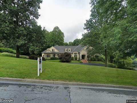 Bette, HELLERTOWN, PA 18055