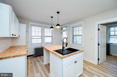 12Th, READING, PA 19604