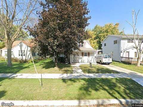 Summer, APPLETON, WI 54914