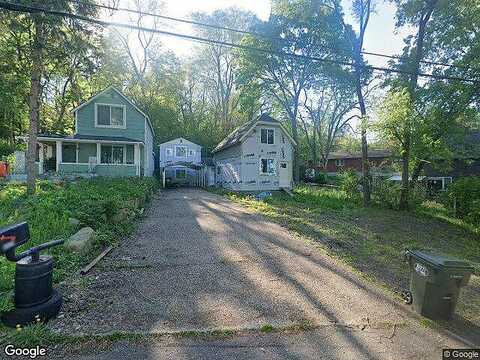 Delilah, INVER GROVE HEIGHTS, MN 55076