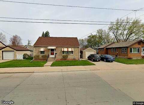 9Th, OSHKOSH, WI 54902