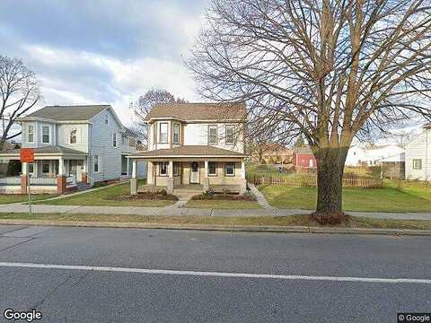 Main, MOUNT JOY, PA 17552