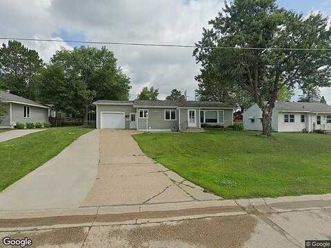 2Nd, CHISHOLM, MN 55719