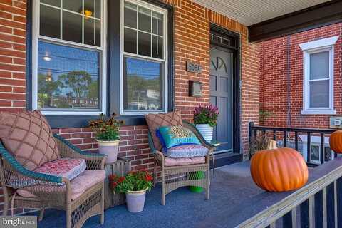 Plum, LANCASTER, PA 17602