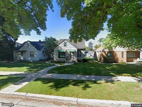 65Th, MILWAUKEE, WI 53218