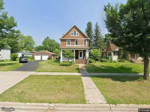 Mcculloch, DULUTH, MN 55804
