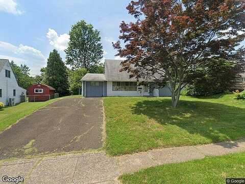 Crown, LEVITTOWN, PA 19057