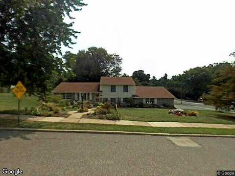 Cambridge, BROOKHAVEN, PA 19015