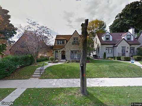 38Th, MILWAUKEE, WI 53215