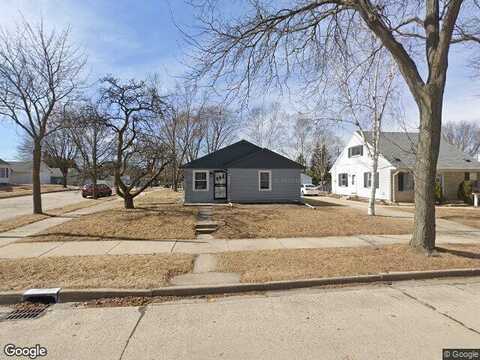 56Th, MILWAUKEE, WI 53219