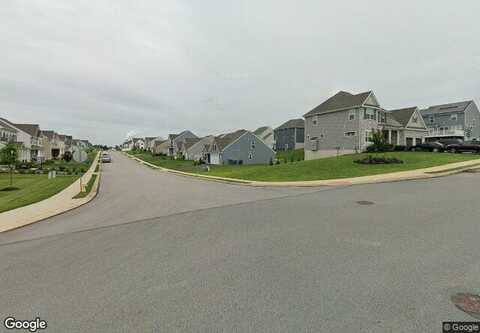 Village, MANCHESTER, PA 17345
