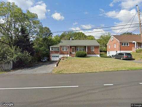 Edgewood, STAUNTON, VA 24401