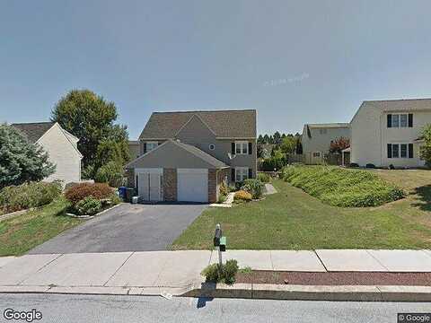 Adams, WOMELSDORF, PA 19567
