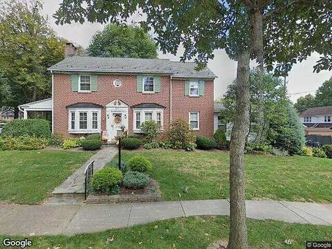 Wyoming, READING, PA 19610
