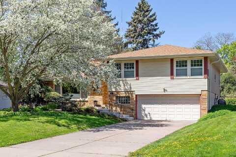 Prior, SAINT PAUL, MN 55113