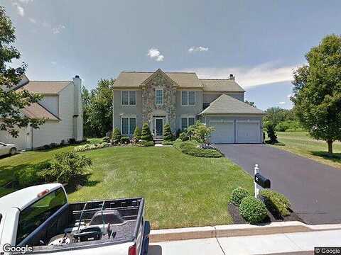 Susanna, NEWTOWN, PA 18940