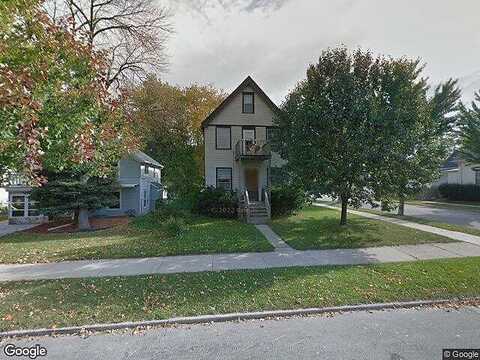 73Rd, MILWAUKEE, WI 53214
