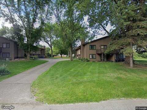 Bridle Path, SAINT PAUL, MN 55110