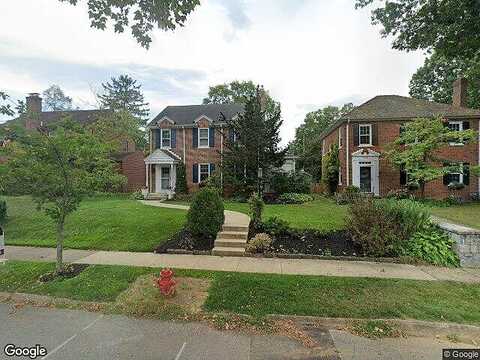 Helen, LANCASTER, PA 17601