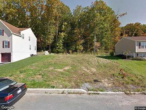 Saylor, TEMPLE, PA 19560
