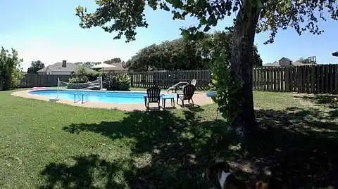 Broadmoor, BONHAM, TX 75418