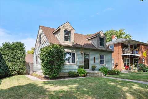Sholes, MILWAUKEE, WI 53210