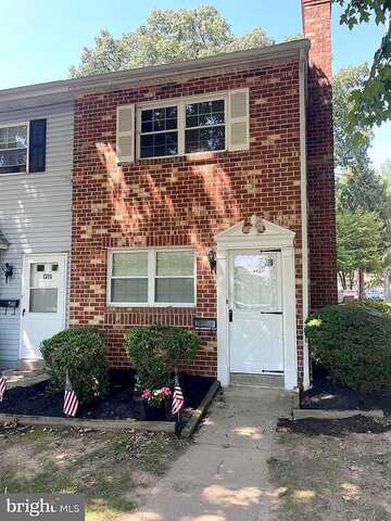 Rolling Glen, UPPER CHICHESTER, PA 19061