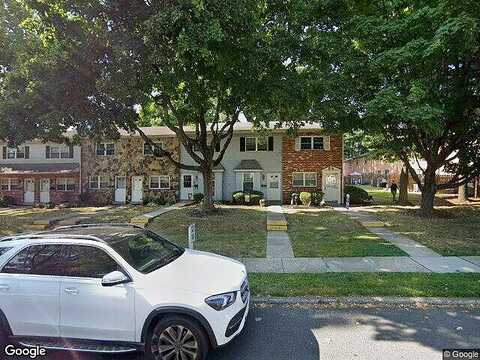 Rolling Glen, UPPER CHICHESTER, PA 19061