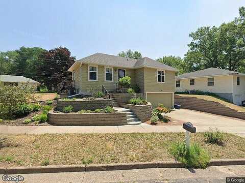 Boulevard, EAU CLAIRE, WI 54703