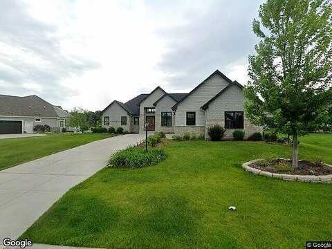Sandpiper, MENOMONEE FALLS, WI 53051