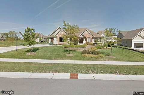 Green Crane, MENOMONEE FALLS, WI 53051