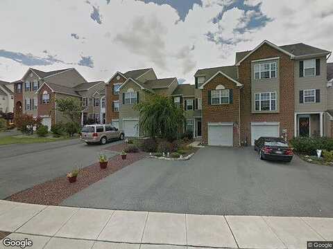 Dartmouth, MACUNGIE, PA 18062