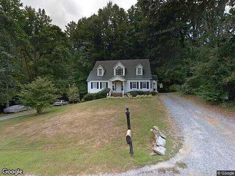 Woodlake, ALTAVISTA, VA 24517