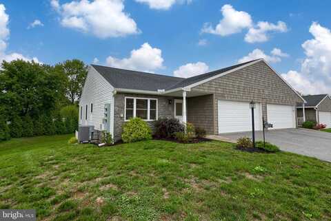 Orchid, DOVER, PA 17315