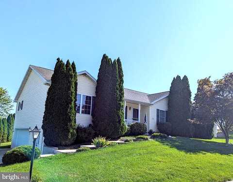 Matthew, NEW OXFORD, PA 17350